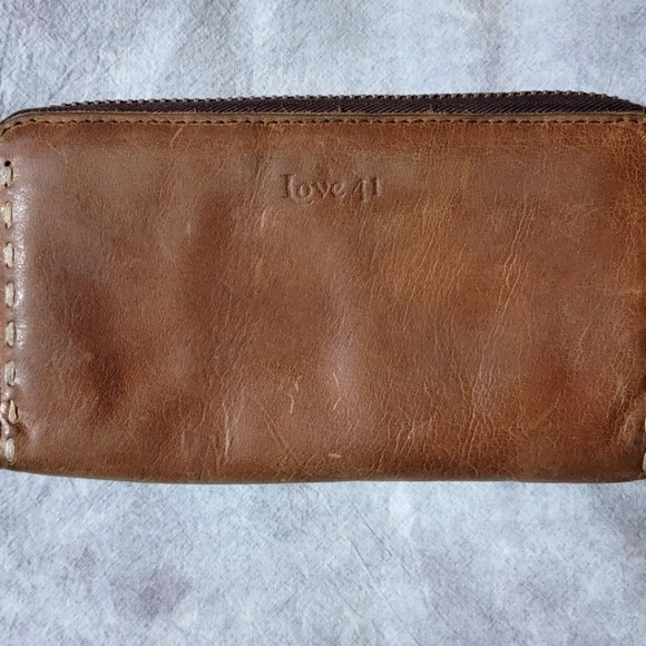Love 41 Continental Wallet - Picture 2 of 5